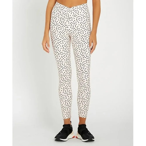 BEACH RIOT Cara Leggings V Waist Polka Dot Black Cream Size Large Athletic - Picture 1 of 8